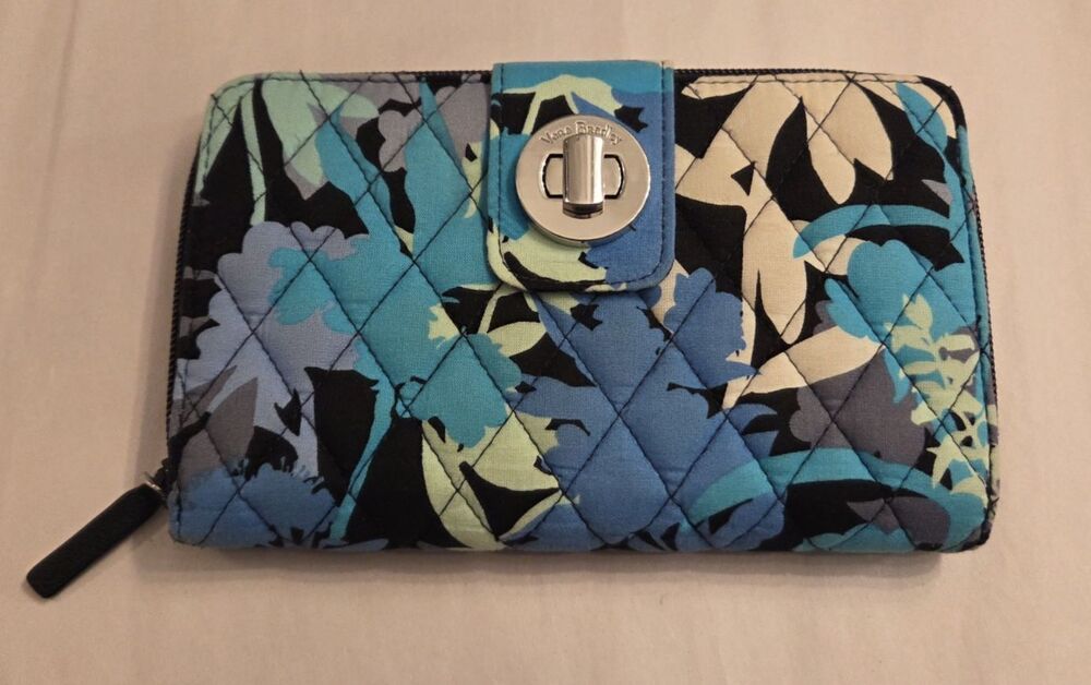 Vera Bradley Quilted Zip Around Wallet Blue Teal Floral Turn Lock Organizer